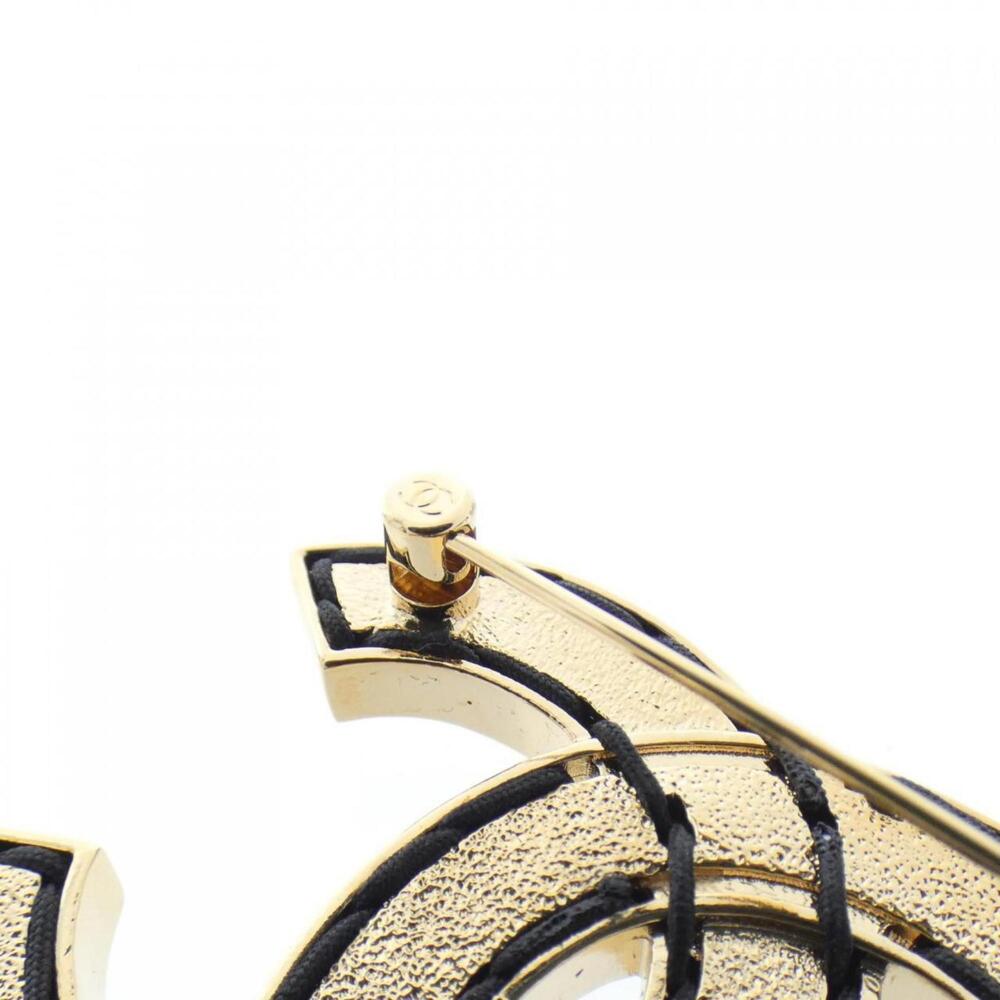 CHANEL Authentic Black Brooch - Picture 3 of 3